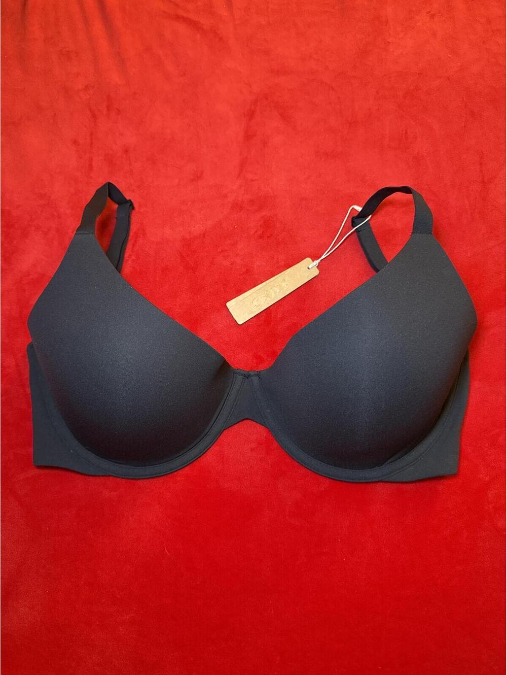 Skims Fits Everybody Scoop Plunge Bra Color ONYX Size 32DDDD